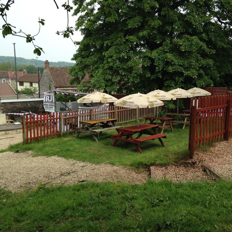 The Crown Inn Keynsham Eksteriør billede