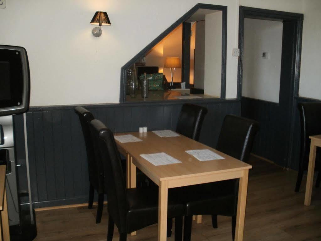 The Crown Inn Keynsham Eksteriør billede