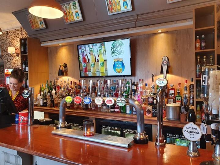 The Crown Inn Keynsham Eksteriør billede